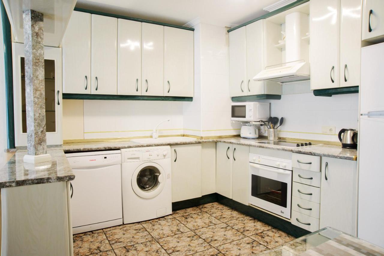 Holiday La Loma Apartment Torrevieja Bagian luar foto