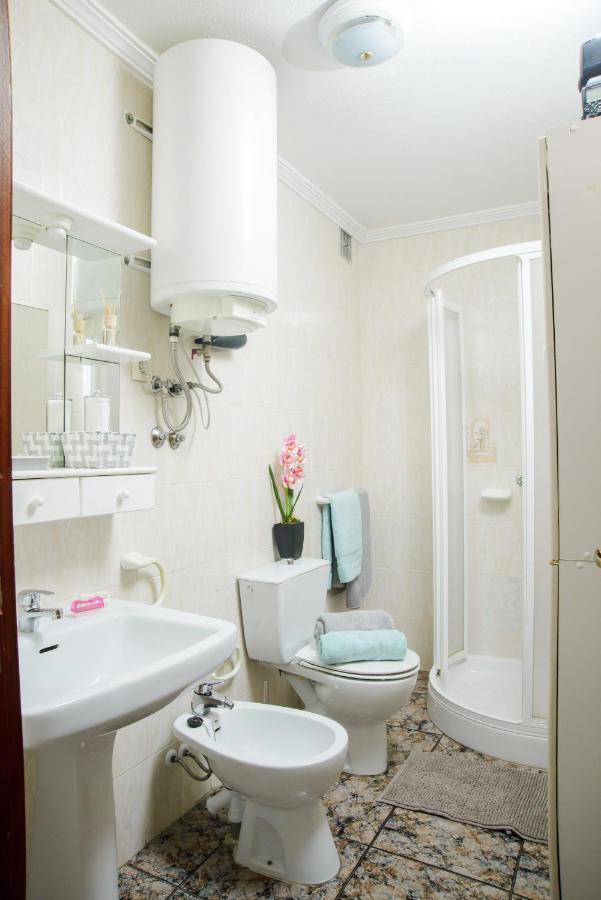 Holiday La Loma Apartment Torrevieja Bagian luar foto